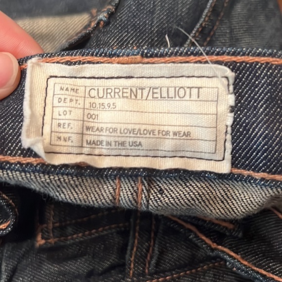 NWT Current/Elliott THE BEATNIK CAROUSEL JEANS
$208 MSRP. Columbus Wash Size 27 - Picture 6 of 15